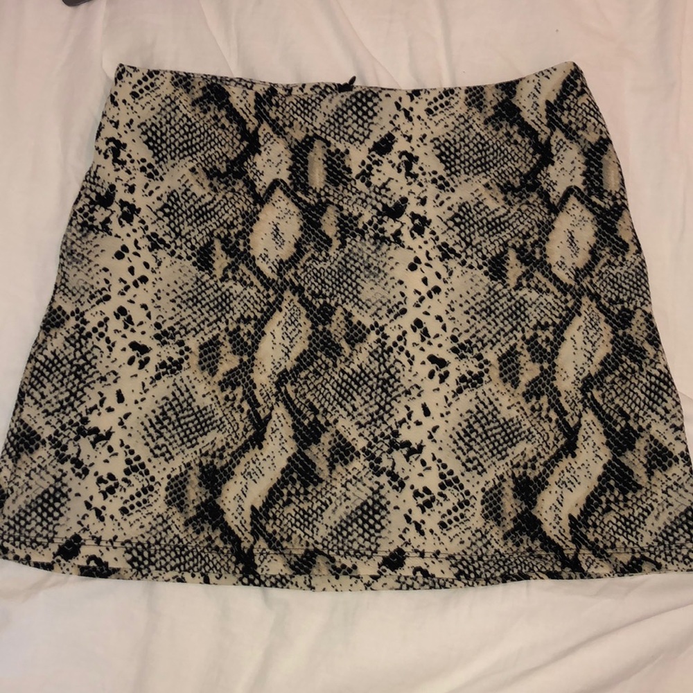 PACSUN Kendall & Kylie snakeskin skirt